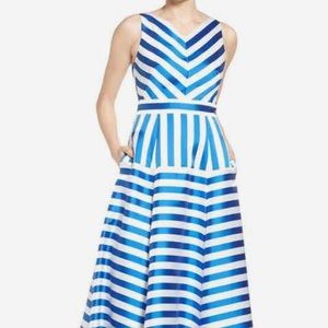 Eliza J formal gown, Blue & White Jacquard, size 6